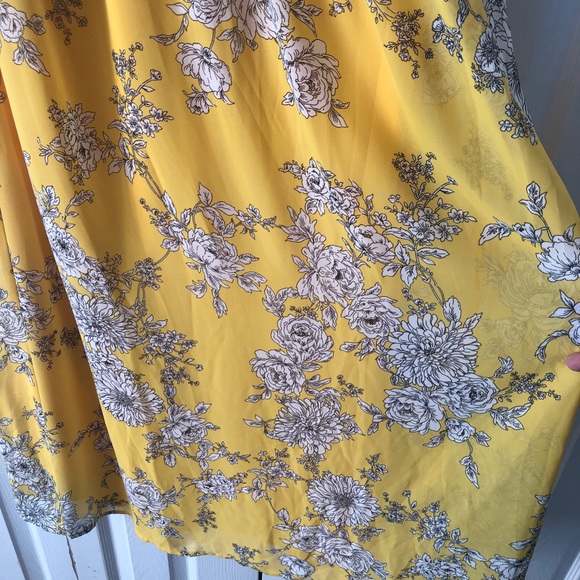 Tacera Yellow Floral Maxi Dress size 1X - Picture 5 of 15
